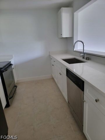 3322 N Key DR 2, North Fort Myers, FL 33903