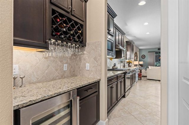 715 ASTURIAS ROAD, Davenport, FL 33837