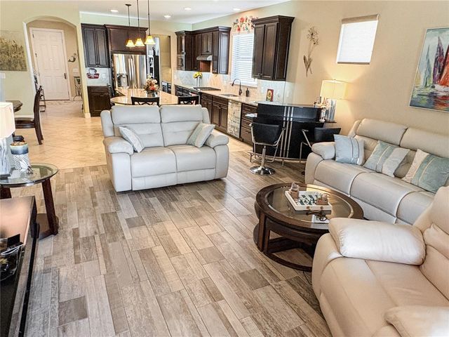 715 ASTURIAS ROAD, Davenport, FL 33837