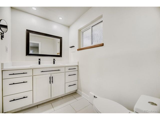 3843 S Elm St, Denver, CO 80237