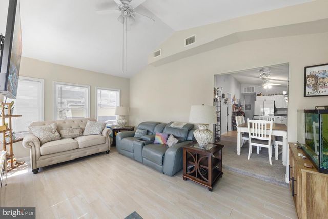 7 S ENSIGN DR, Little Egg Harbor Twp, NJ 08087