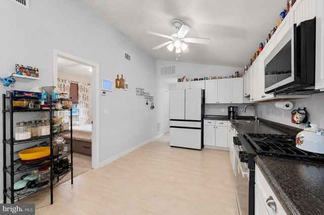 7 S ENSIGN DR, Little Egg Harbor Twp, NJ 08087