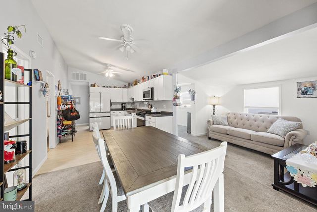 7 S ENSIGN DR, Little Egg Harbor Twp, NJ 08087