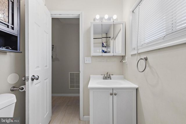 7 S ENSIGN DR, Little Egg Harbor Twp, NJ 08087
