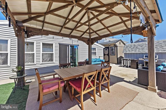 7 S ENSIGN DR, Little Egg Harbor Twp, NJ 08087