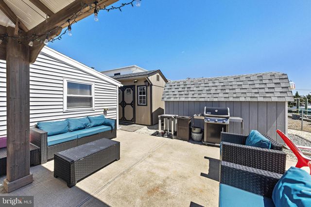 7 S ENSIGN DR, Little Egg Harbor Twp, NJ 08087