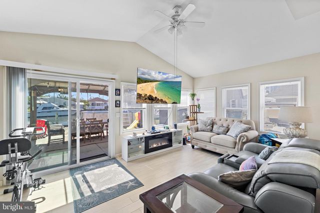 7 S ENSIGN DR, Little Egg Harbor Twp, NJ 08087