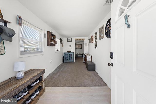 7 S ENSIGN DR, Little Egg Harbor Twp, NJ 08087