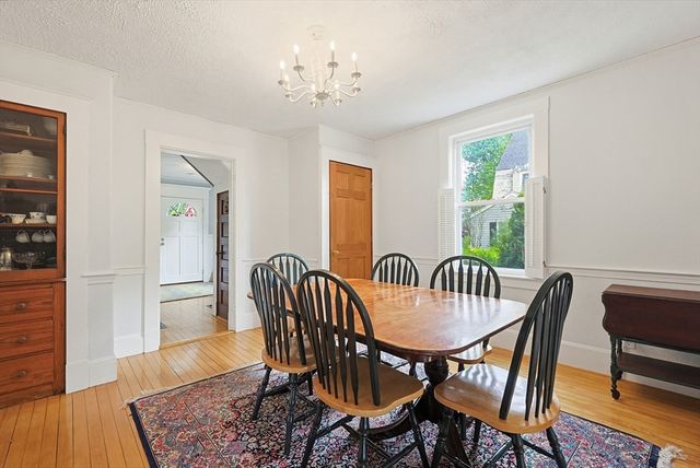 24 Riverside Pl, Walpole, MA 02081