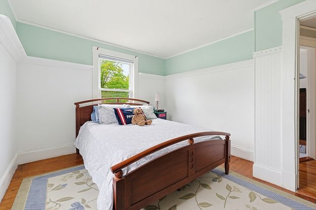 24 Riverside Pl, Walpole, MA 02081