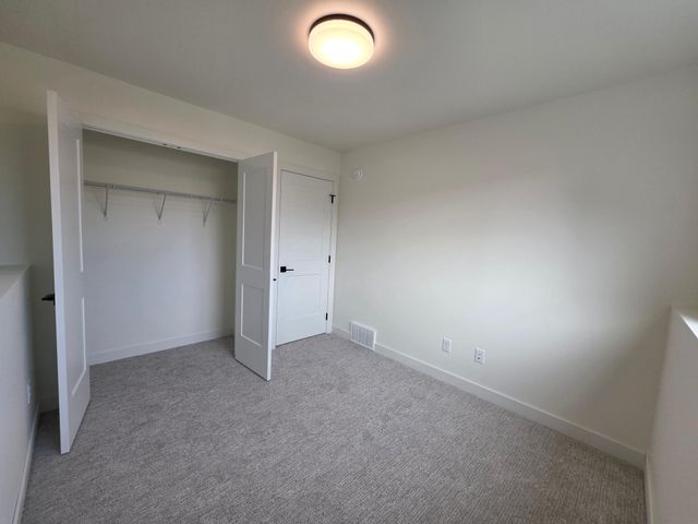 3734 33rd Street S, Moorhead, MN 56560