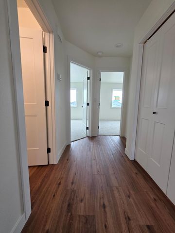 3734 33rd Street S, Moorhead, MN 56560