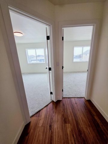 3734 33rd Street S, Moorhead, MN 56560