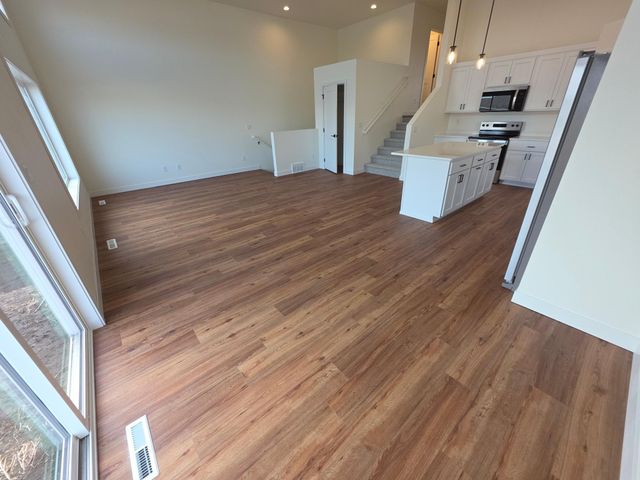 3734 33rd Street S, Moorhead, MN 56560