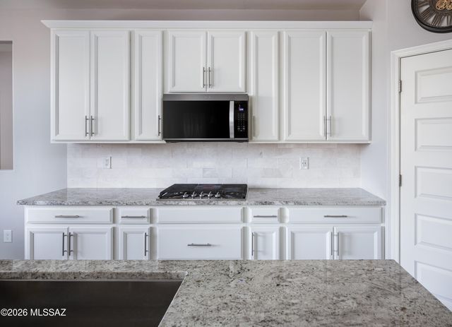 11085 N Hydrus Avenue, Oro Valley, AZ 85742