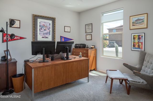 11085 N Hydrus Avenue, Oro Valley, AZ 85742