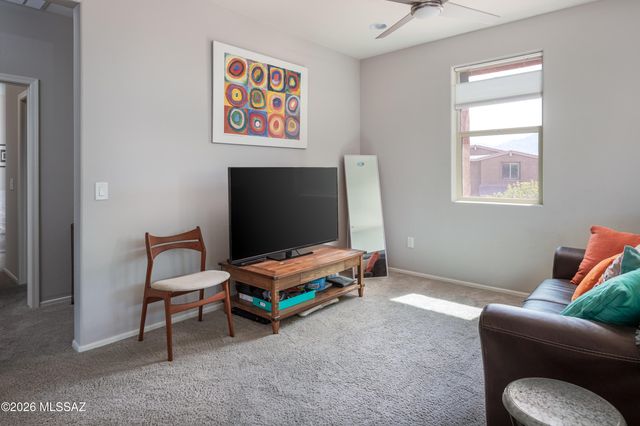 11085 N Hydrus Avenue, Oro Valley, AZ 85742