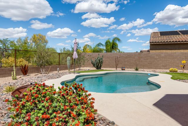 11085 N Hydrus Avenue, Oro Valley, AZ 85742