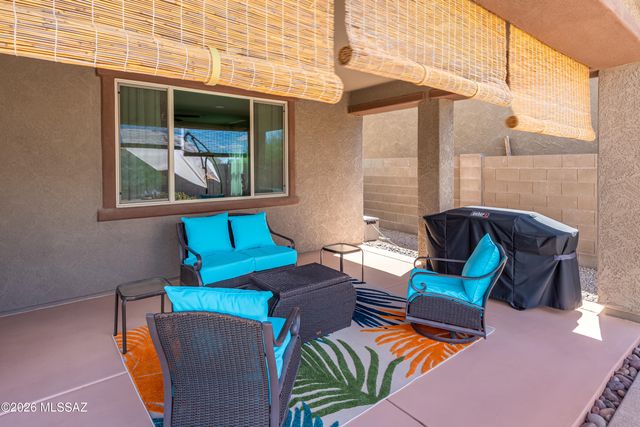 11085 N Hydrus Avenue, Oro Valley, AZ 85742