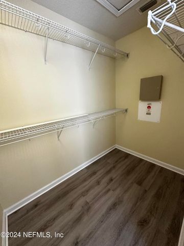 4215 HIGHWOOD Drive, Jacksonville, FL 32216