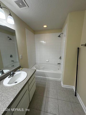 4215 HIGHWOOD Drive, Jacksonville, FL 32216