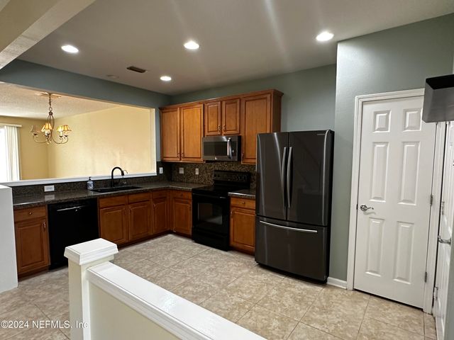 4215 HIGHWOOD Drive, Jacksonville, FL 32216