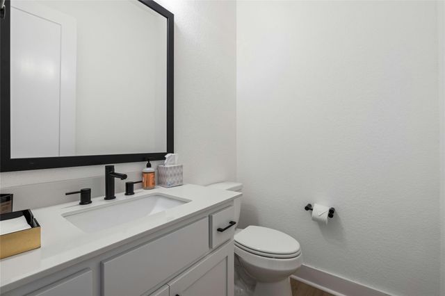 1122 Silver Dollar TRL, Georgetown, TX 78628