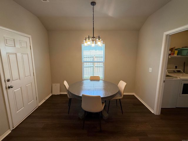 4057 Kings River Trail, Bauxite, AR 72111