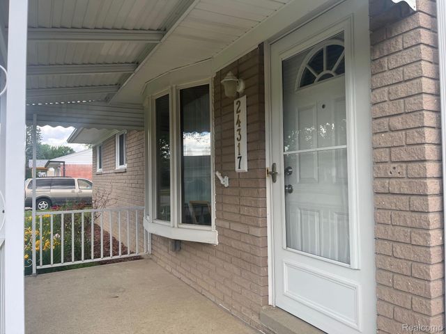 24317 Mount Olive Drive, Brownstown Charter Township, MI 48134