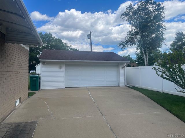 24317 Mount Olive Drive, Brownstown Charter Township, MI 48134