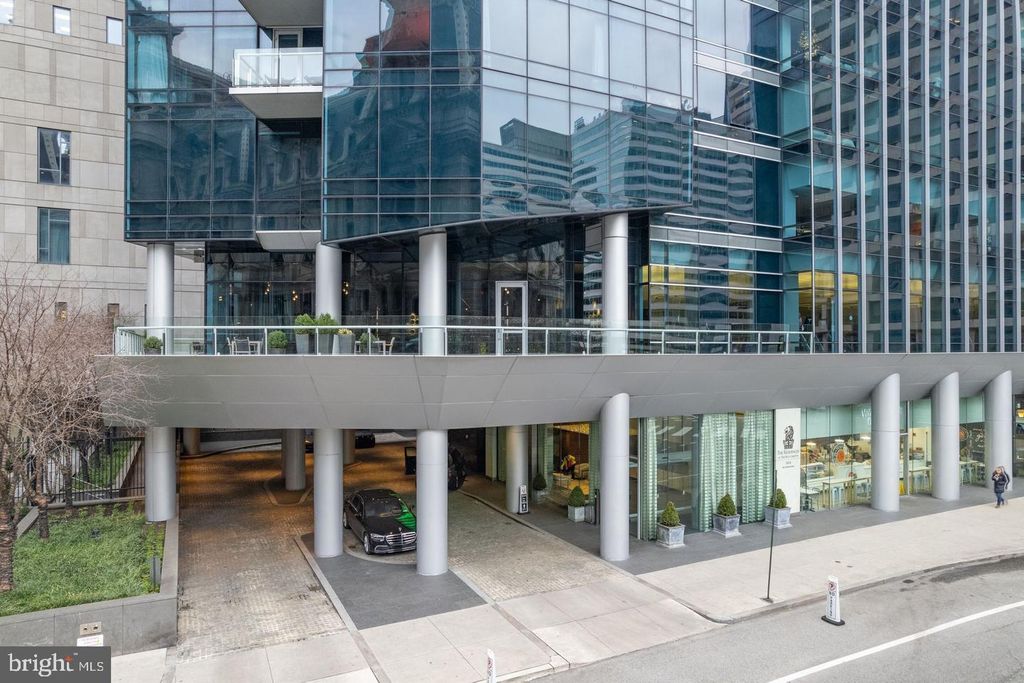 1414 S PENN SQ #43A, Philadelphia, PA 19102