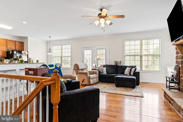 122 BALMORAL LN, Martinsburg, WV 25404