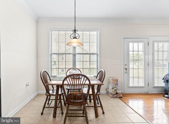 122 BALMORAL LN, Martinsburg, WV 25404