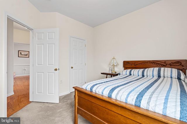 122 BALMORAL LN, Martinsburg, WV 25404