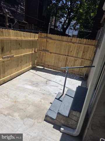 2807 N TAYLOR ST, Philadelphia, PA 19132