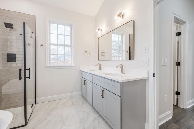 337 Rhapsody Lane, Boiling Springs, SC 29316