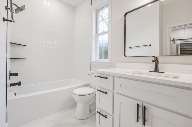 337 Rhapsody Lane, Boiling Springs, SC 29316