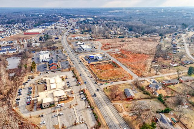 337 Rhapsody Lane, Boiling Springs, SC 29316