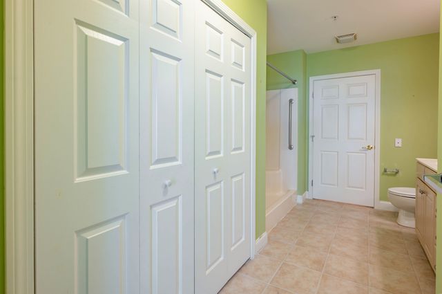5 Sally Sweets Way Unit 213, Salem, NH 03079