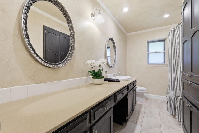 7200 Tamarack Road, Benbrook, TX 76116