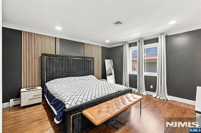 6 E Azalea Drive, Wallington, NJ 07057