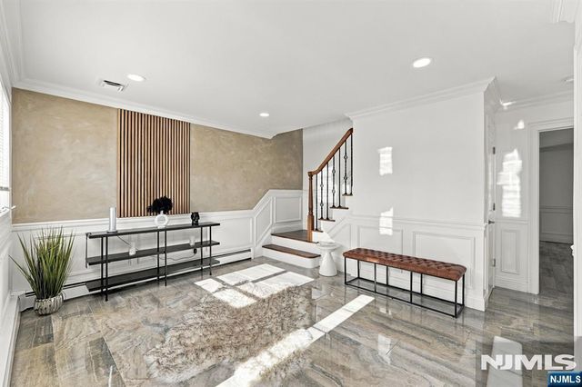 6 E Azalea Drive, Wallington, NJ 07057