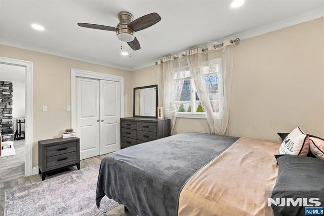 6 E Azalea Drive, Wallington, NJ 07057