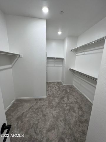 1822 E Chelsea Lane Unit 104, Gilbert, AZ 85295