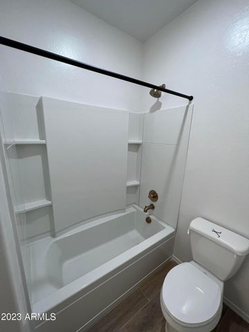 1822 E Chelsea Lane Unit 104, Gilbert, AZ 85295