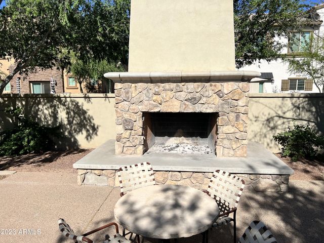 1822 E Chelsea Lane Unit 104, Gilbert, AZ 85295