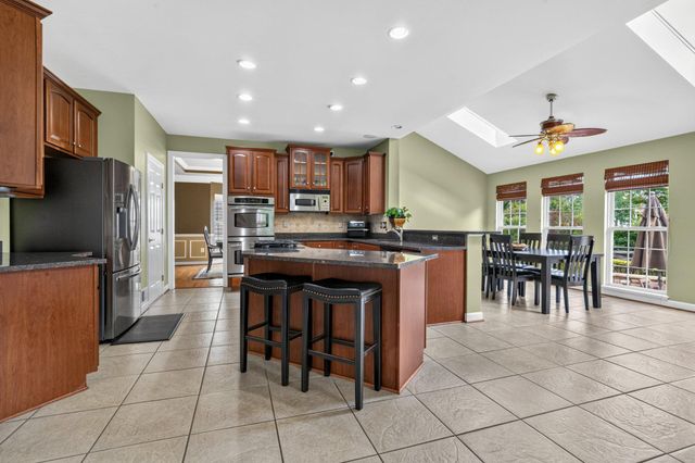 9202 CHARTERHOUSE RD, Frederick, MD 21704