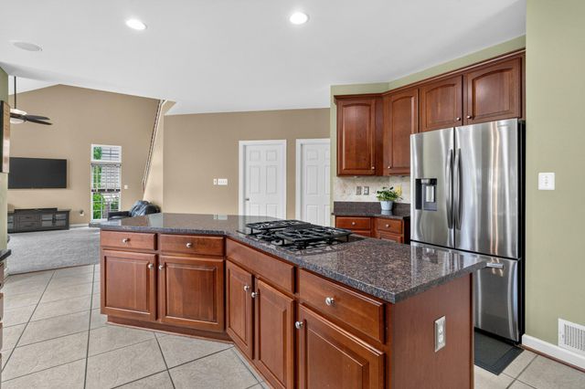 9202 CHARTERHOUSE RD, Frederick, MD 21704