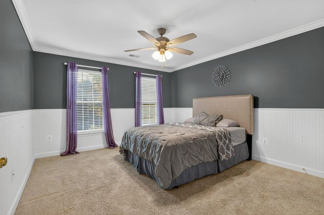 9202 CHARTERHOUSE RD, Frederick, MD 21704