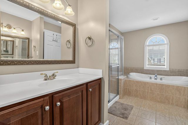 9202 CHARTERHOUSE RD, Frederick, MD 21704